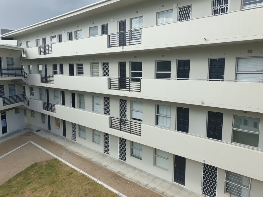 To Let 1 Bedroom Property for Rent in Diep River Western Cape